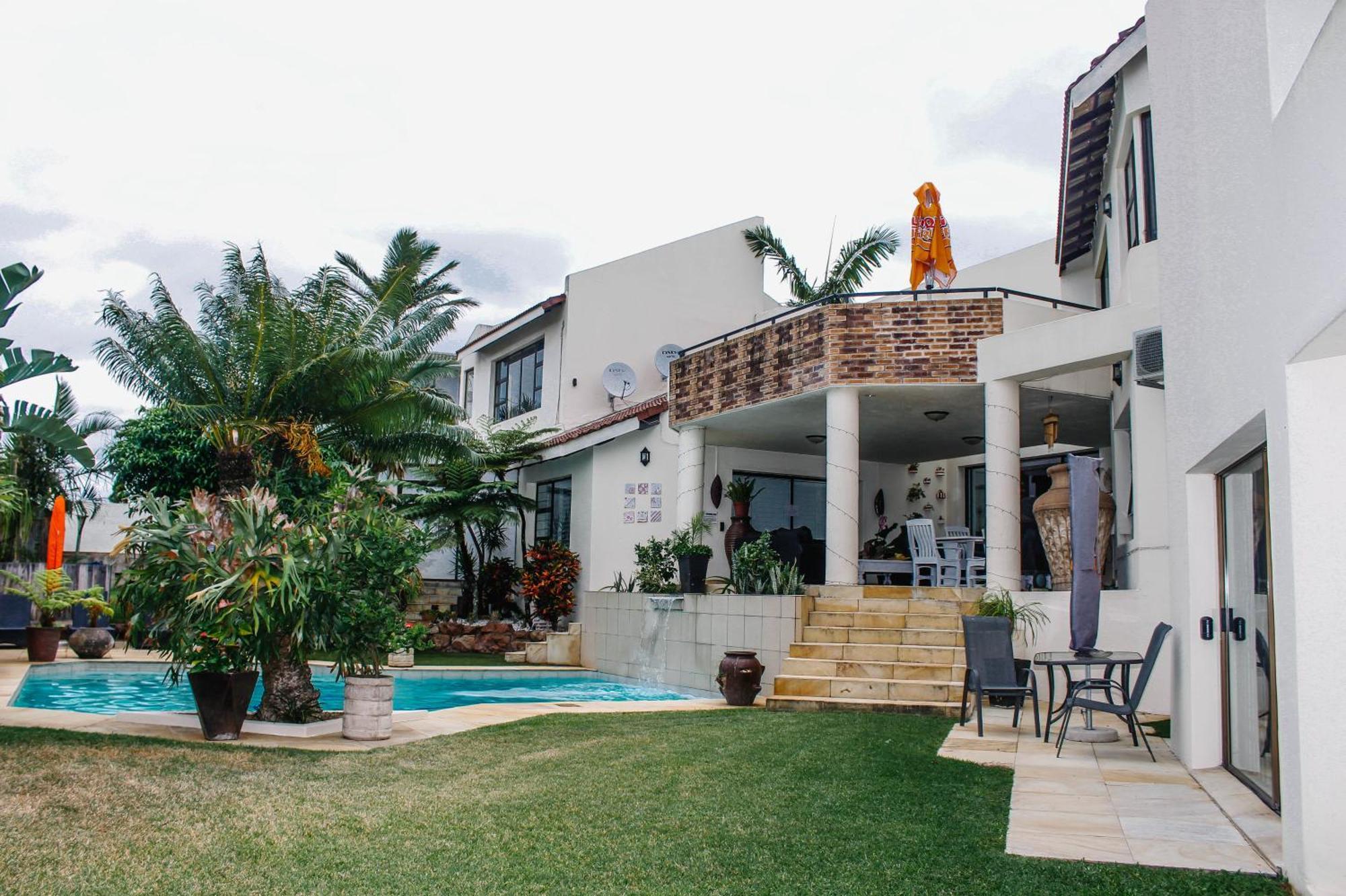 La Dolce Vita Umhlanga Guesthouse Durban Esterno foto